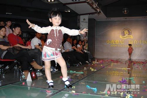 �������´��ڞg�[�DƬ